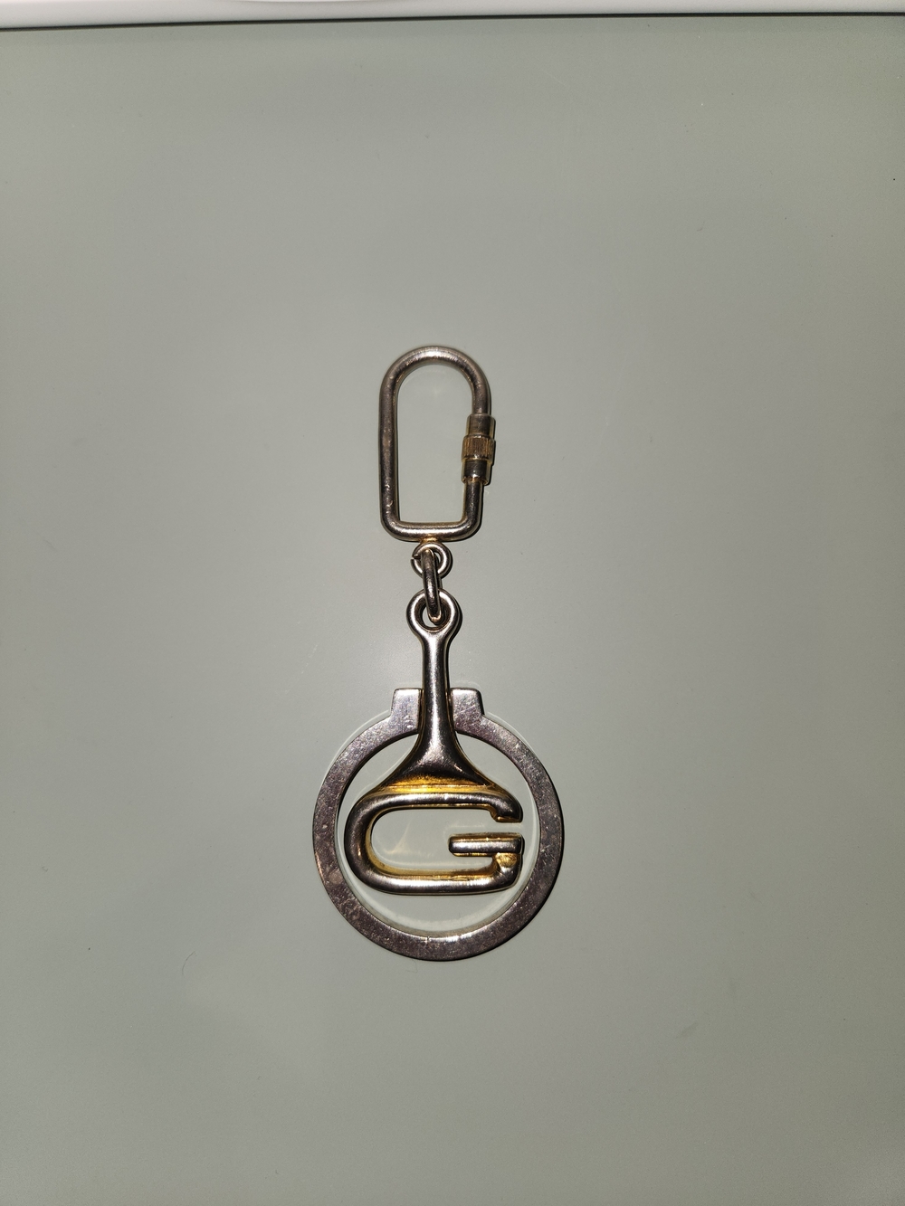 Gucci Two-Tone Silver and Gold G Logo Keychain - Picture 5 of 5